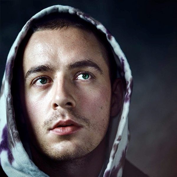 DermotKennedy@2x